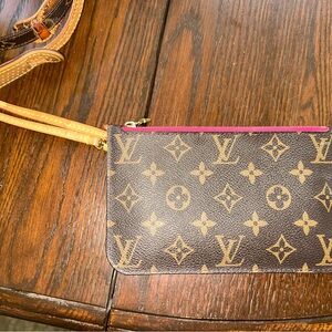 Louis Vuitton Brown Tan Monogram Wristlet